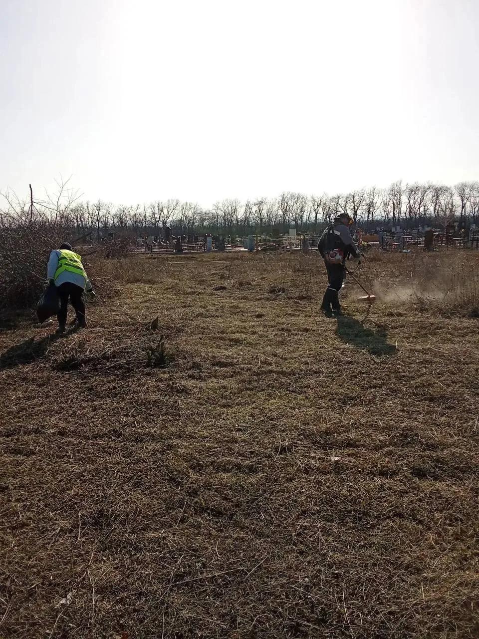 В Кировском округе состоялась предпасхальная уборка