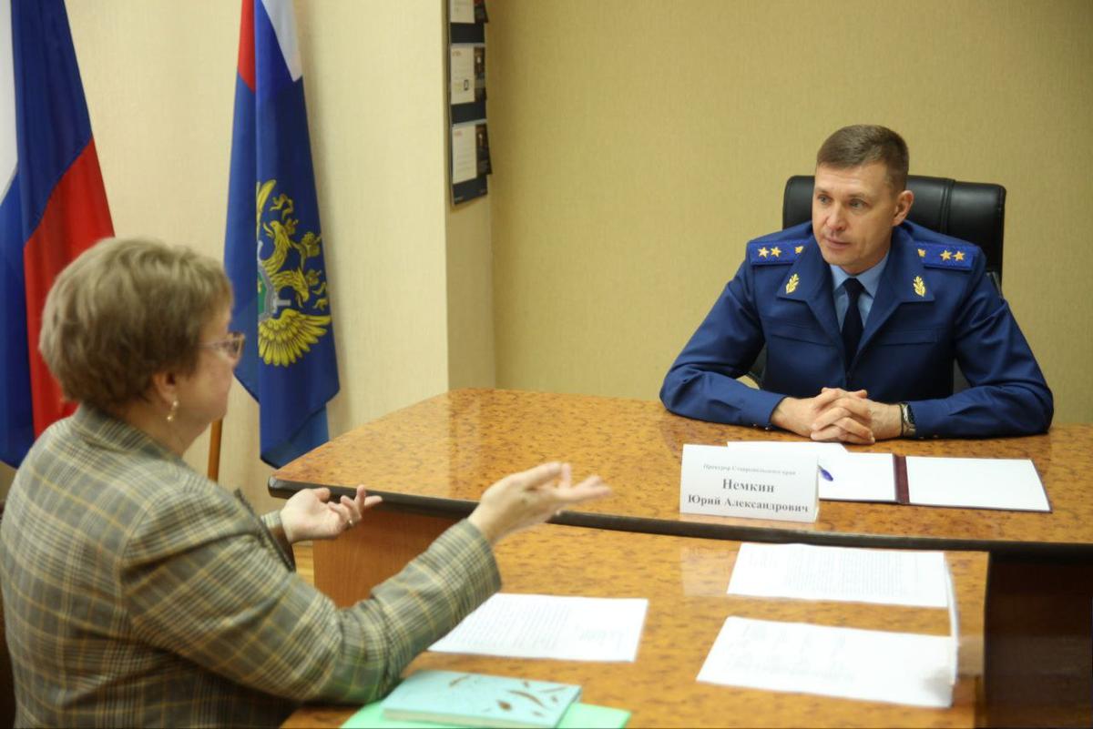 После приёма прокурора края решены проблемы ЖКХ жителей Ставрополья