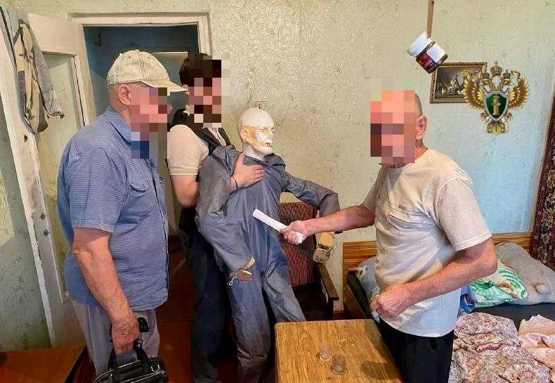 В Благодарном мужчину осудили за убийство и избиение полицейского