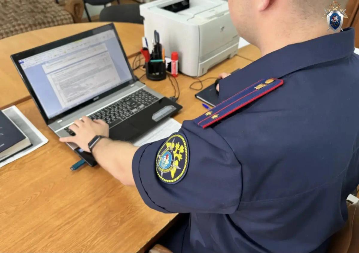 На Ставрополье мужчина вымогал деньги у подростков