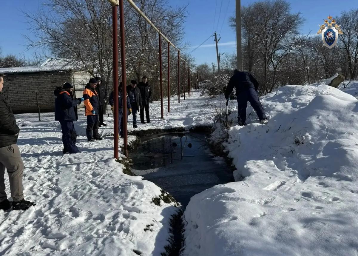 На Ставрополье мужчину будут судить за смерть пенсионерки в вырытой им траншее