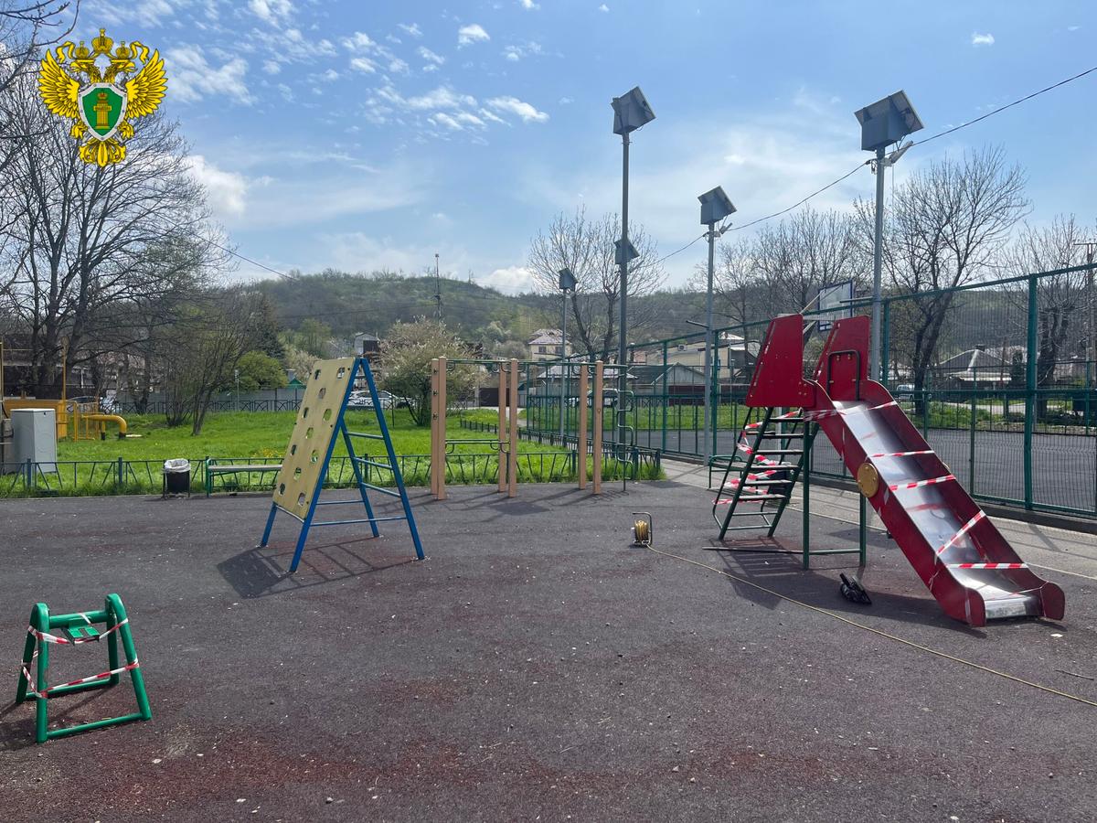 В Пятигорске после ранения малыша на детской площадке возбудили уголовное дело