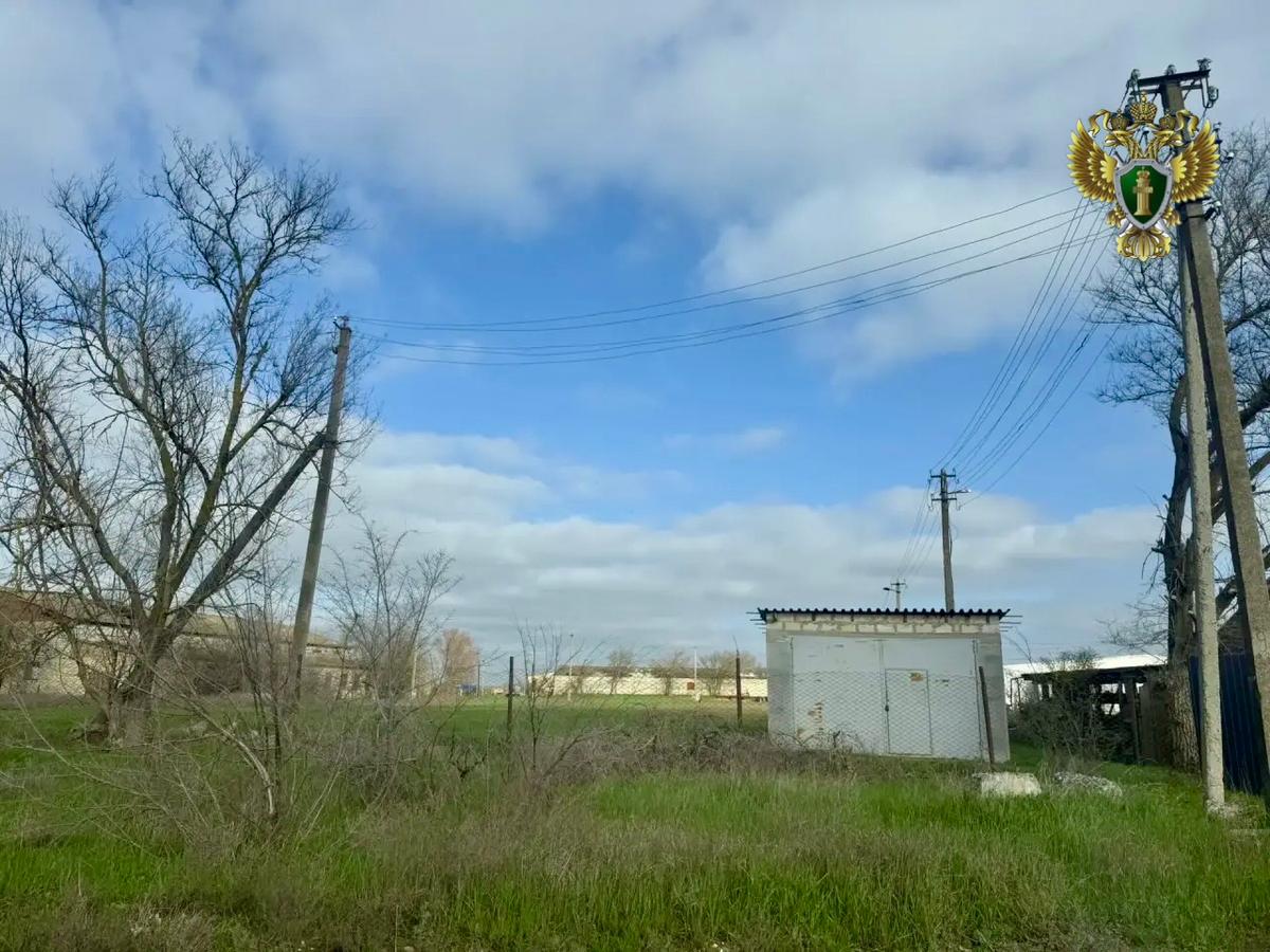 В Степновском районе мужчина незаконно установил гараж на муниципальной земле