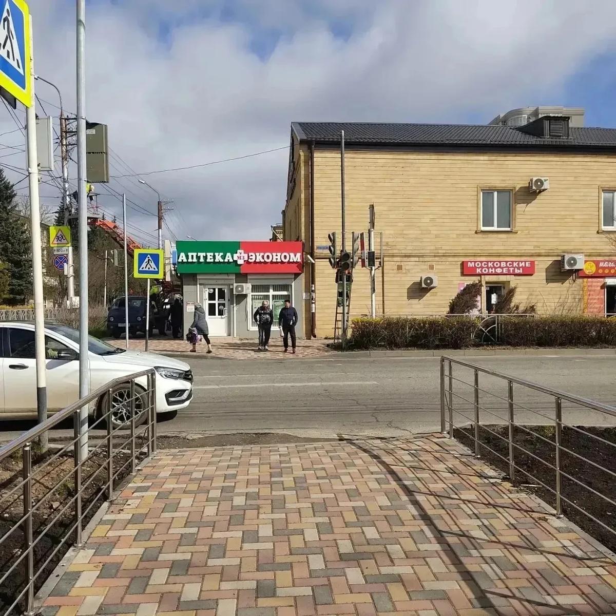 Мэр Ставрополя рассказал о ходе дорожных работ на улице Черняховского