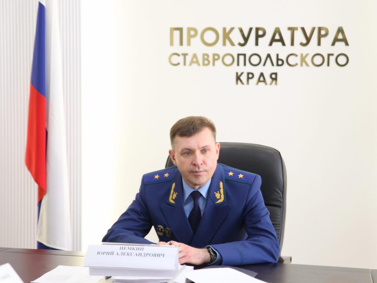 Власти на Ставрополье 65 наделов предоставили в аренду и собственность незаконно