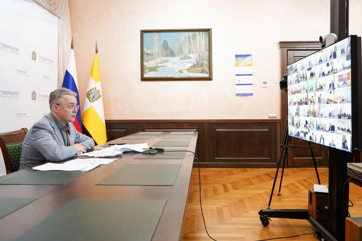 Глава Ставрополья поручил увеличить подачу воды из Эшкаконского водохранилища