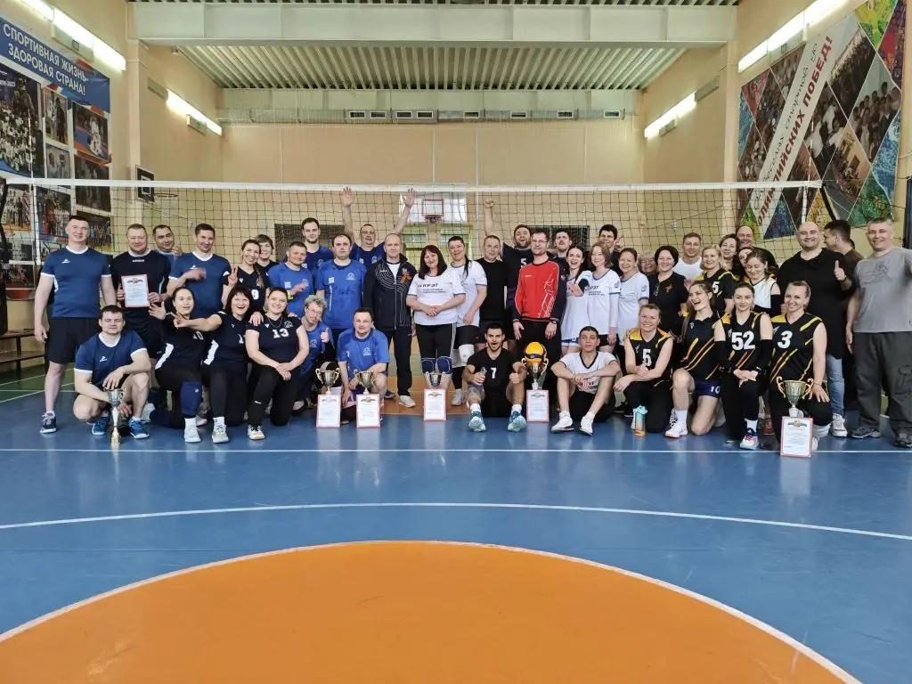 Ставропольские полицейские взяли бронзу на турнире по волейболу