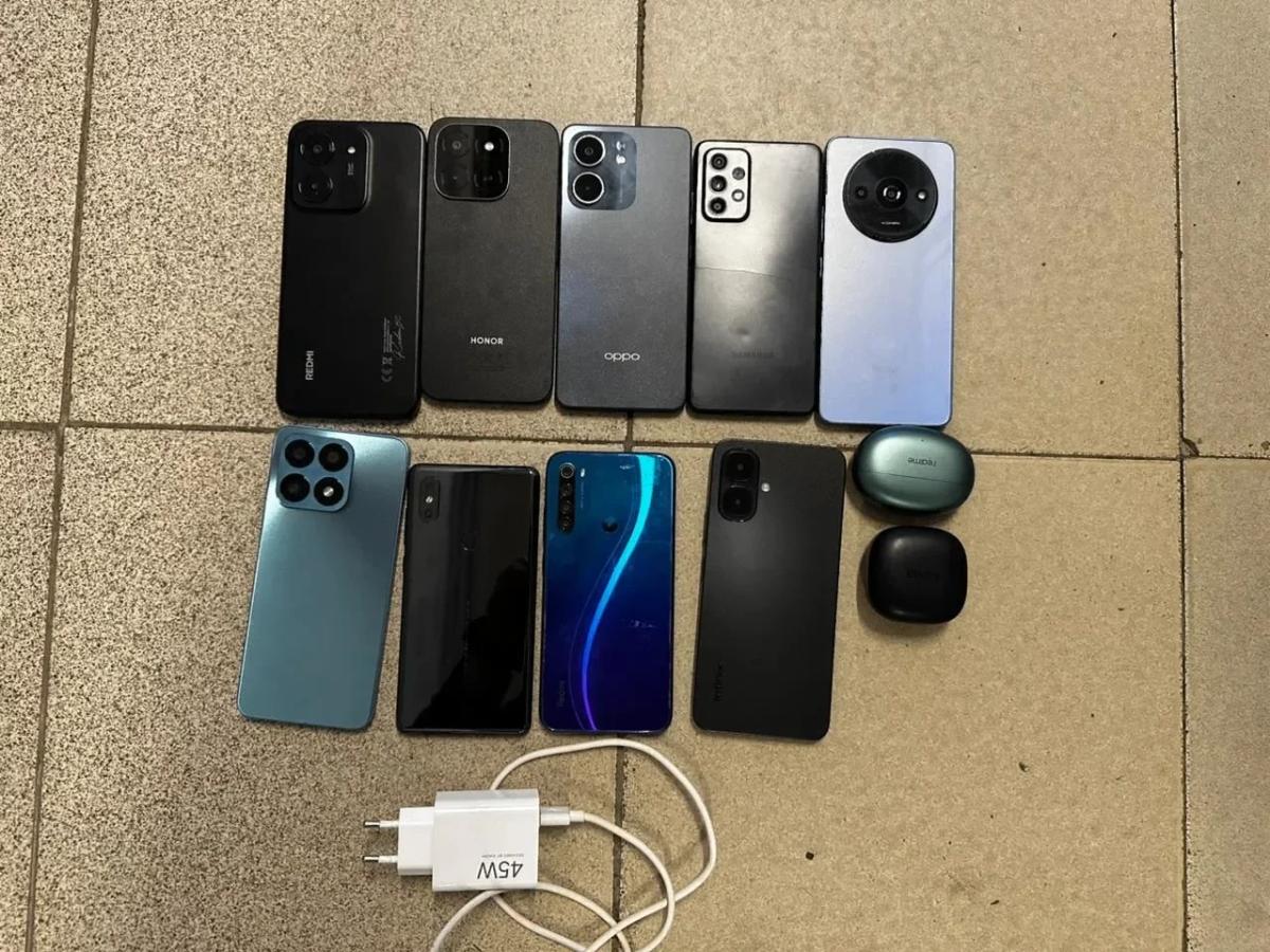 В ставропольскую колонию гражданин ночью пытался перебросить 9 телефонов