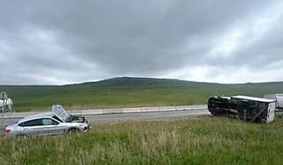 При попутном ДТП на Ставрополье опрокинулся грузовик и пострадали люди