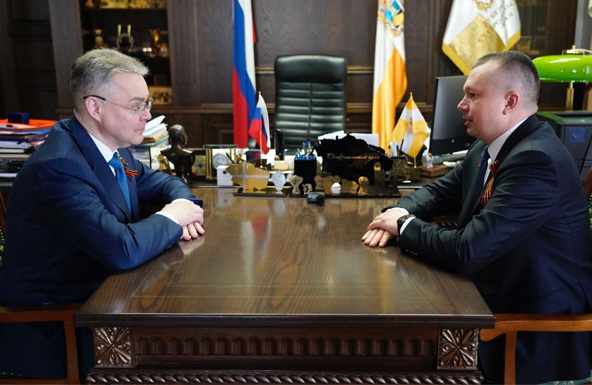 Большую поддержку проектов юных ставропольцев отметил Герой России Артур Орлов