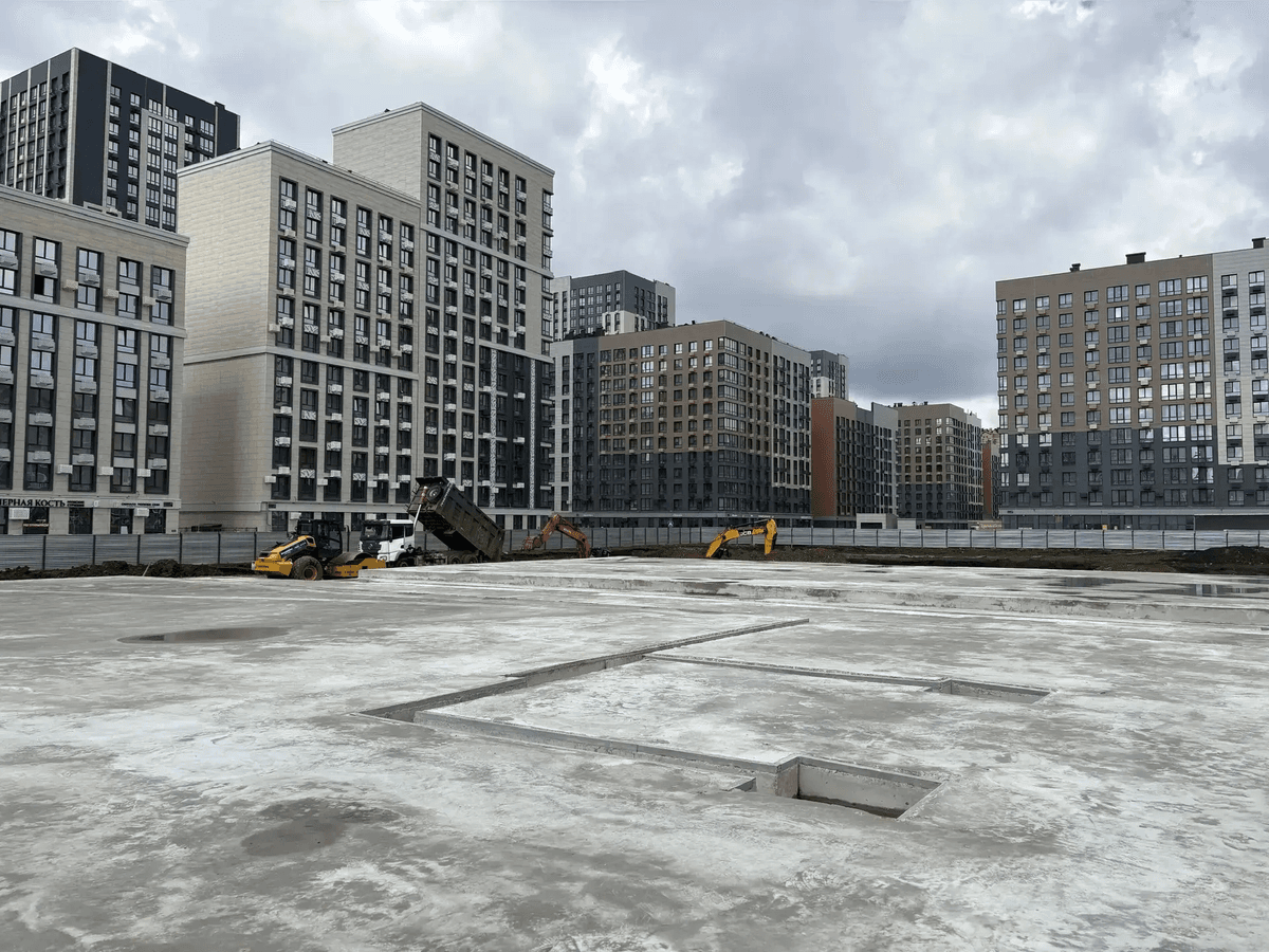 В Ставрополе на стройке нового бассейна кипит работа