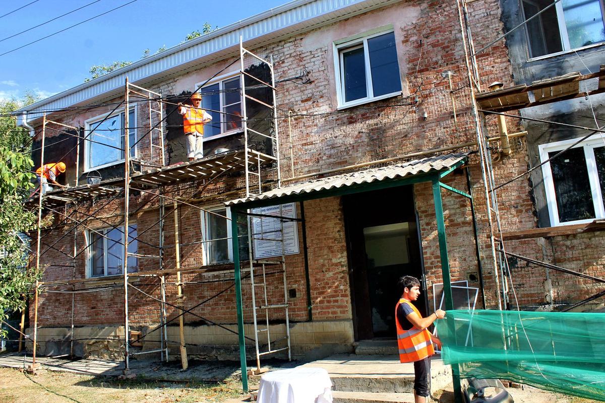 На Ставрополье выбрали подрядчика для капремонта в 16 МКД