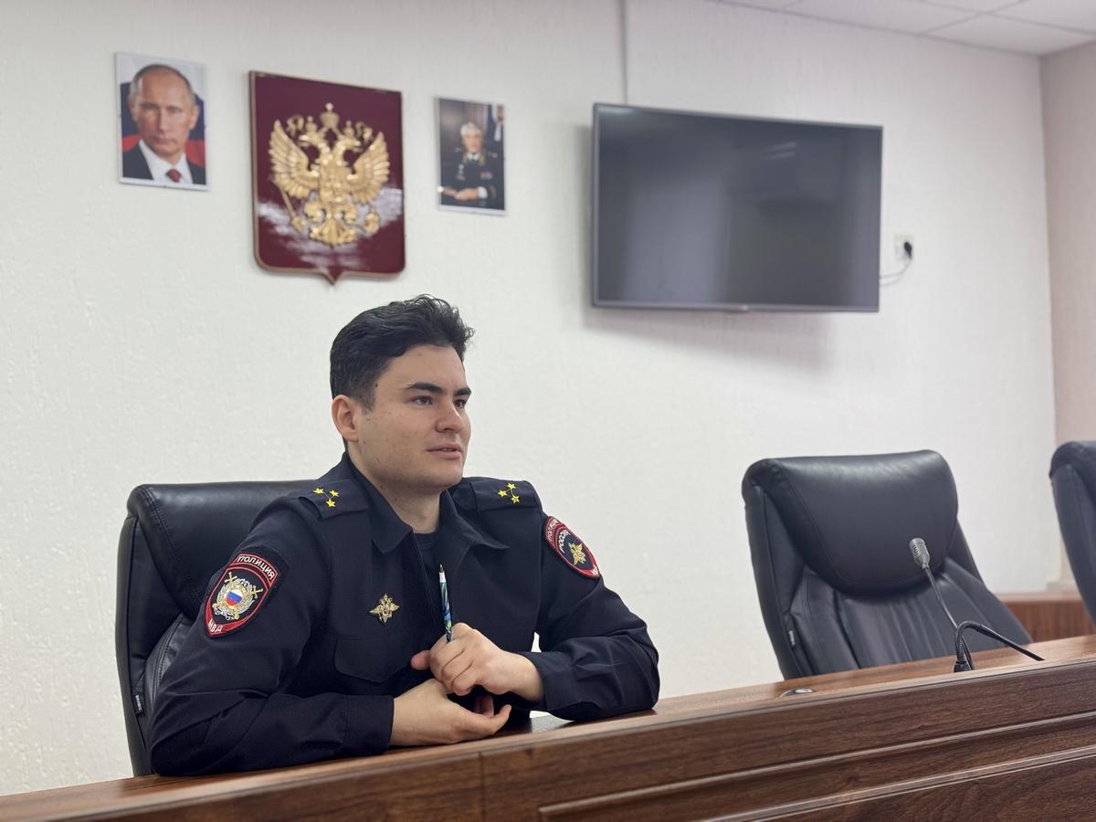 В Ставрополе полицейские пообщались со студентами-юристами