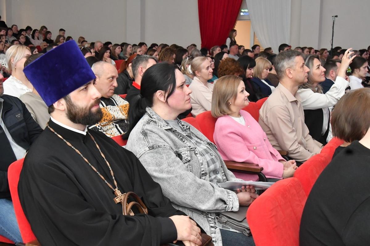 В Ставрополе провели краевой родительский форум