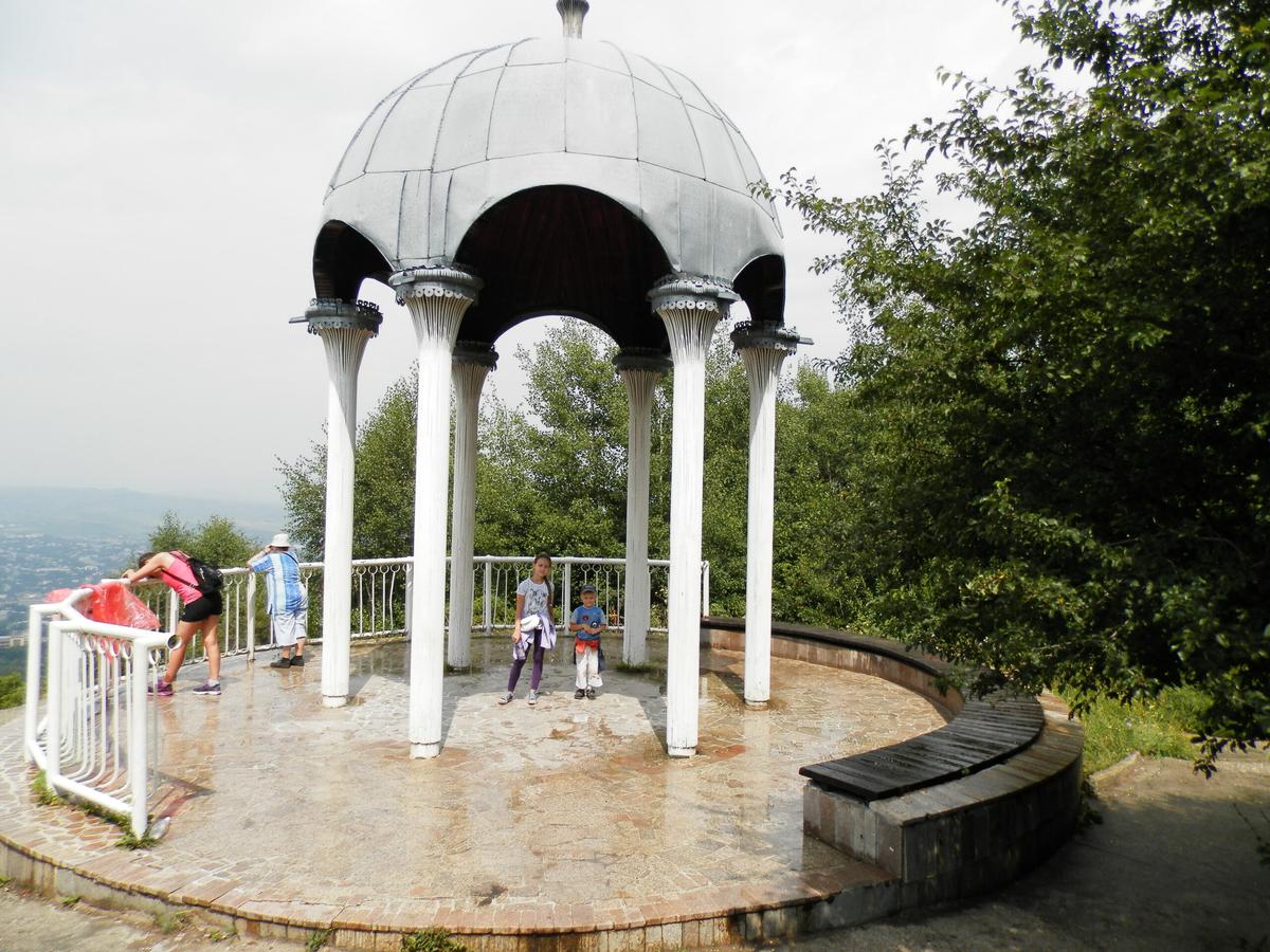 Кисловодск подготавливается к открытию купального сезона