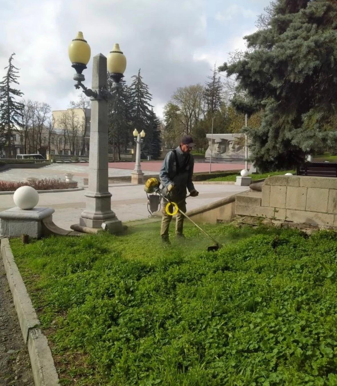 В Ставрополе весной скосили траву на площади свыше 690 тысяч квадратных метров