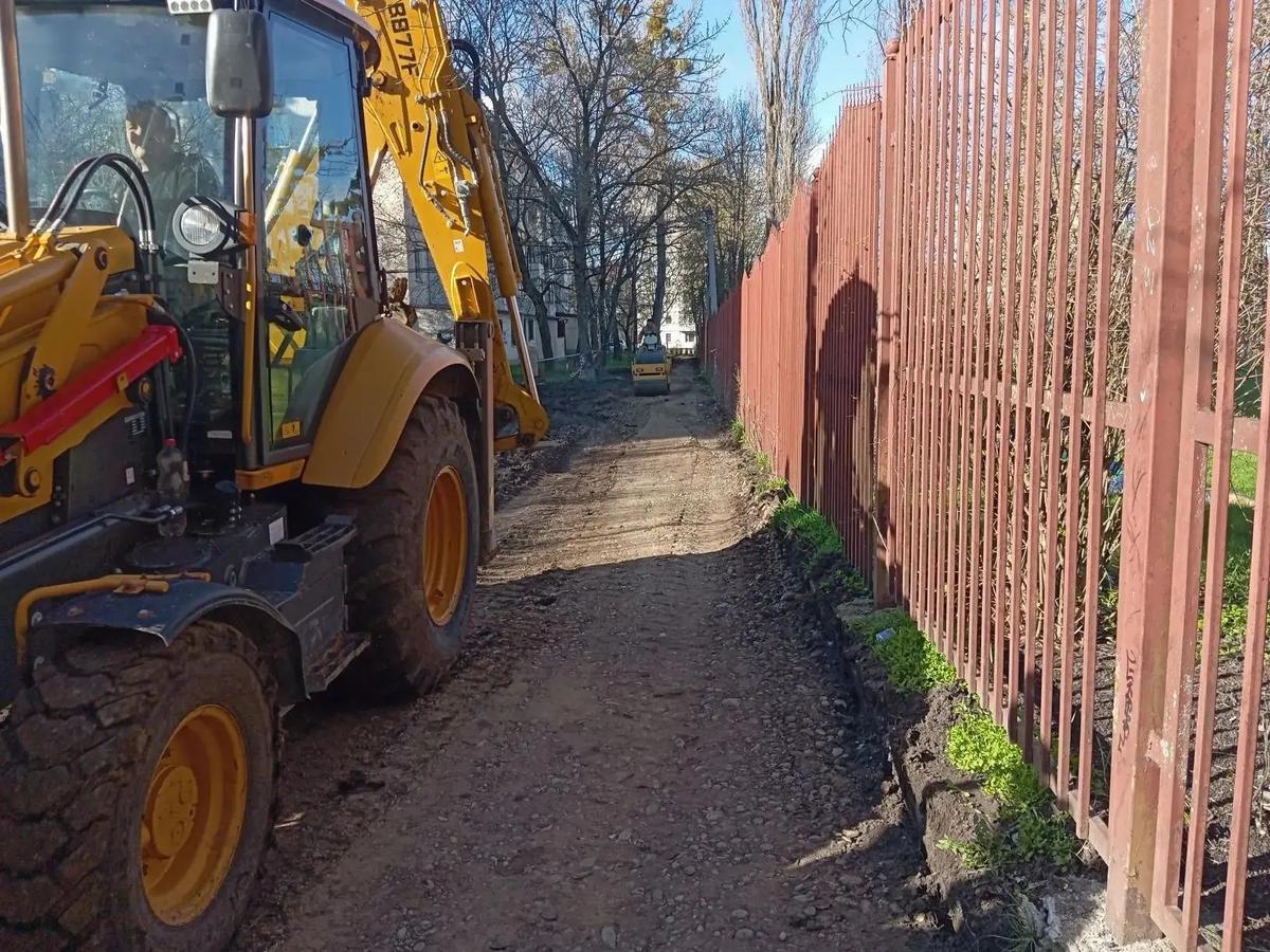Внутриквартальные дороги в Промышленном районе Ставрополя начали обновлять