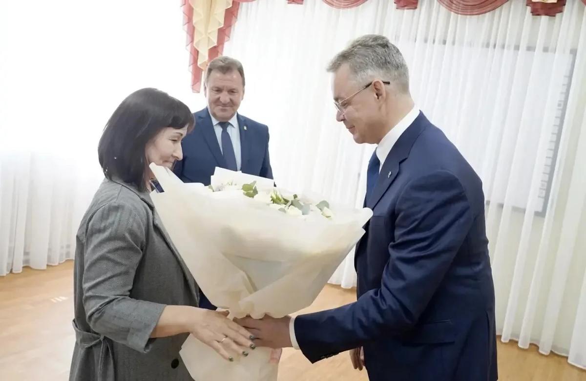 Губернатор посетил детсад в Ставрополе, где упали обломки БПЛА