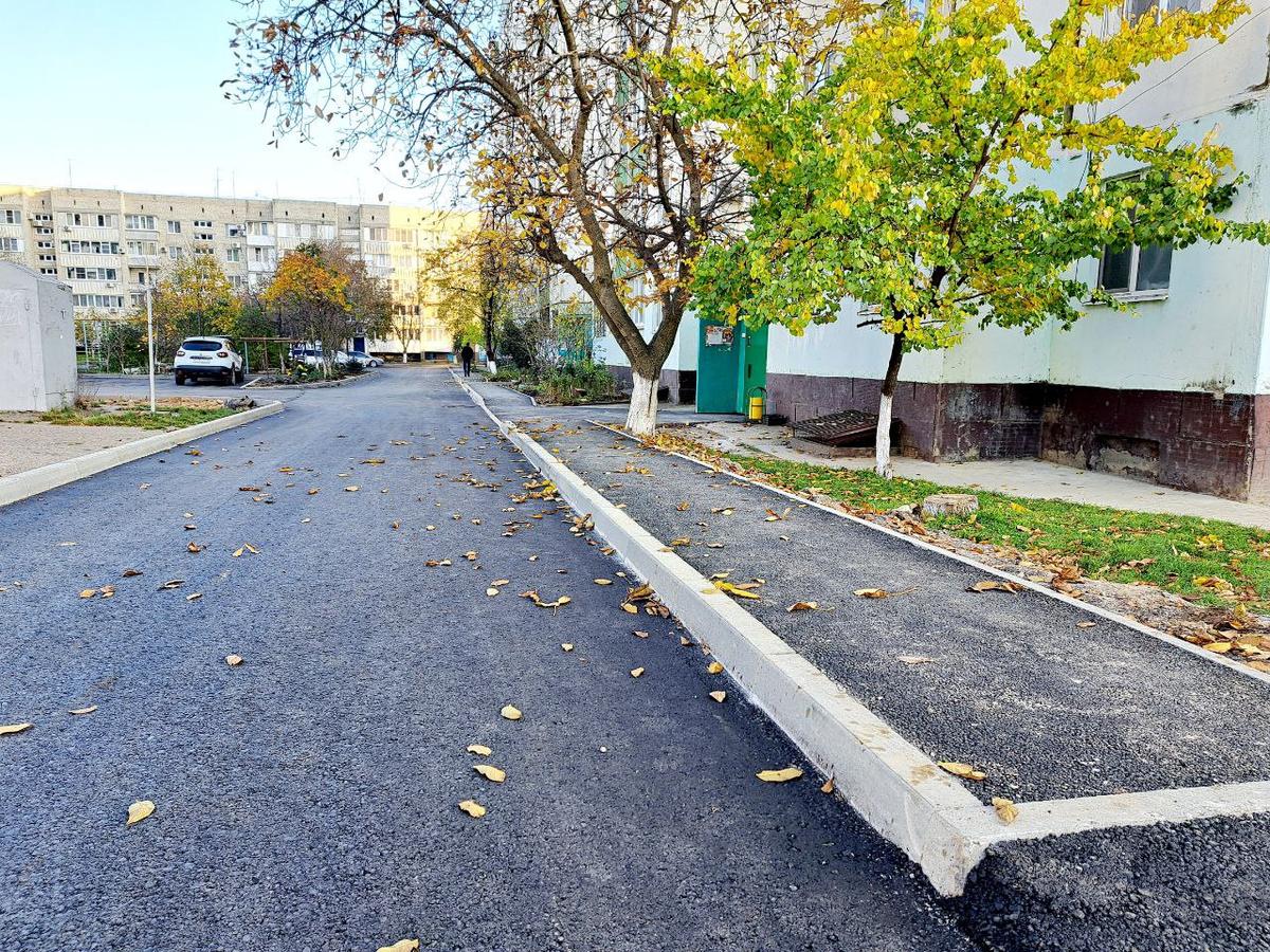 В Минводах в этом году благоустроят дворы в трех МКД