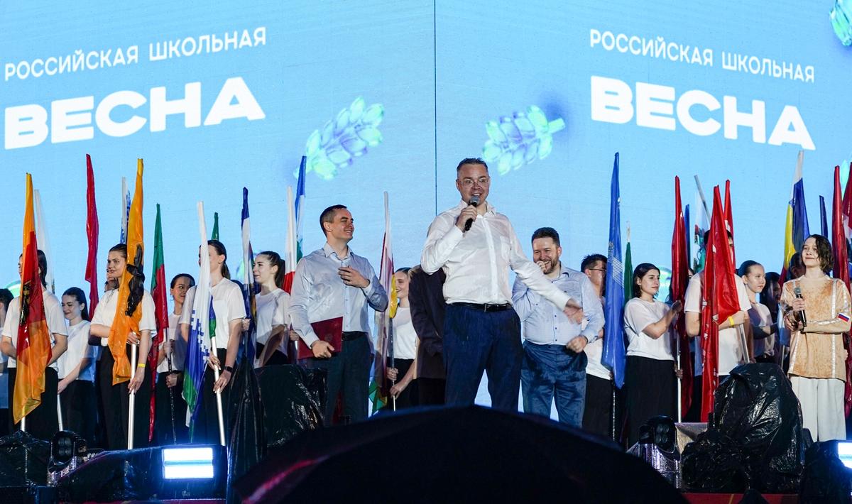 По словам главы Ставрополья большая честь принять краю Российскую школьную весну