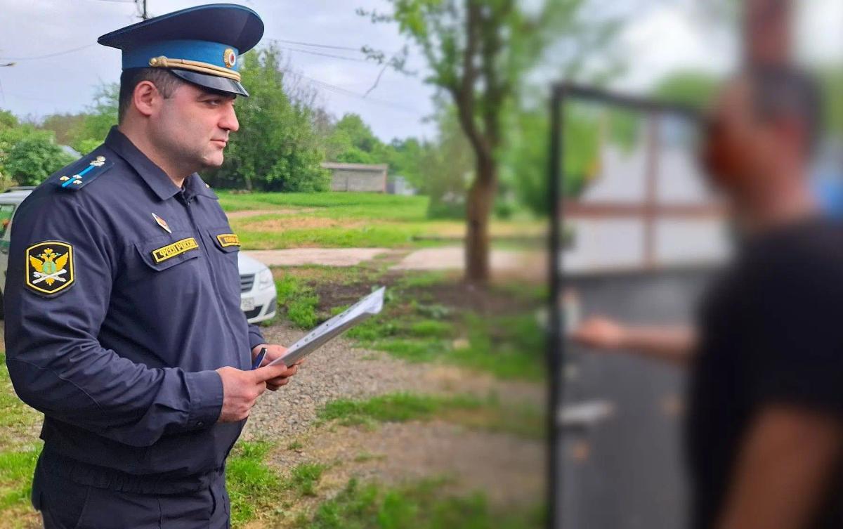 Перспектива общественных работ побудила ставропольца погасить долг по алиментам