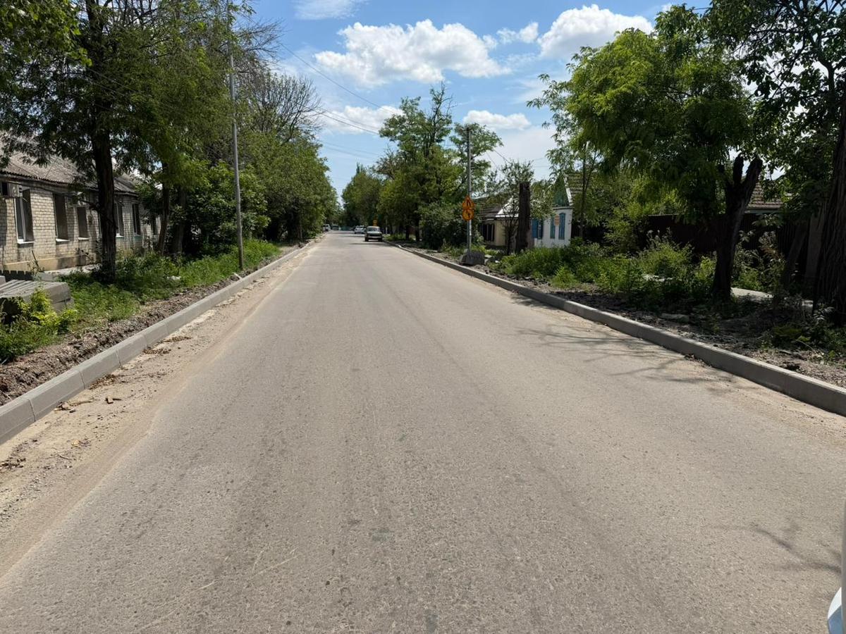 Для удобства пешеходов обустроили тротуары на улице Красной в Минеральных Водах