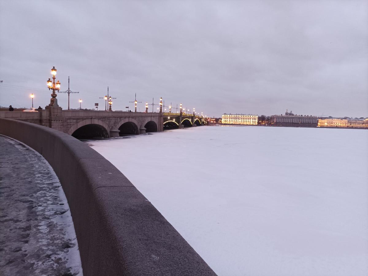 Северная столица: белые ночи и отголоски петровской эпохи