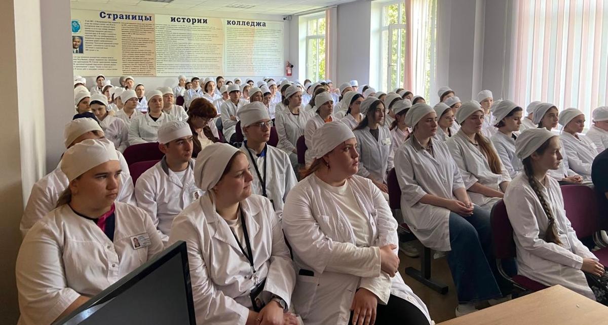 Студентов-медиков Ессентуков предупредили о мошеннических схемах