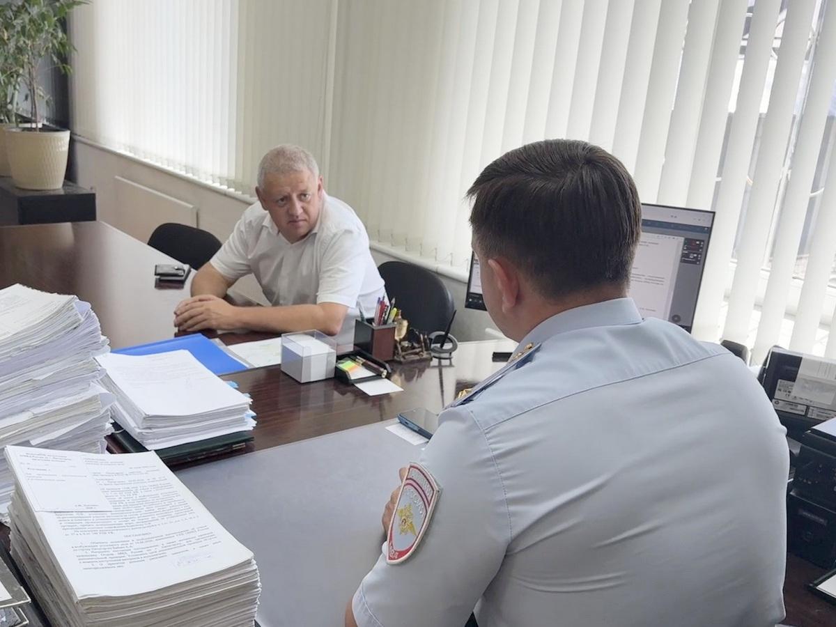Зампредседателя Общественного совета Главка посетил пятигорских полицейских
