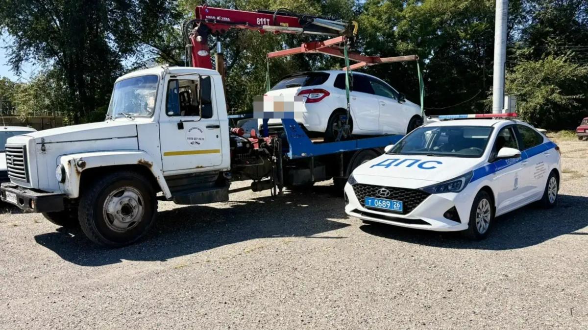 В Минеральных Водах задержали водителя, уехавшего после ДТП с двумя пешеходами
