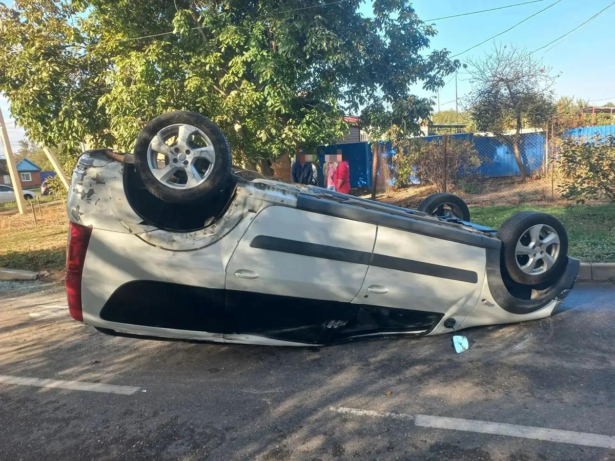 Пожилой водитель «Лады» спровоцировал ДТП с двумя пострадавшими в Ипатово