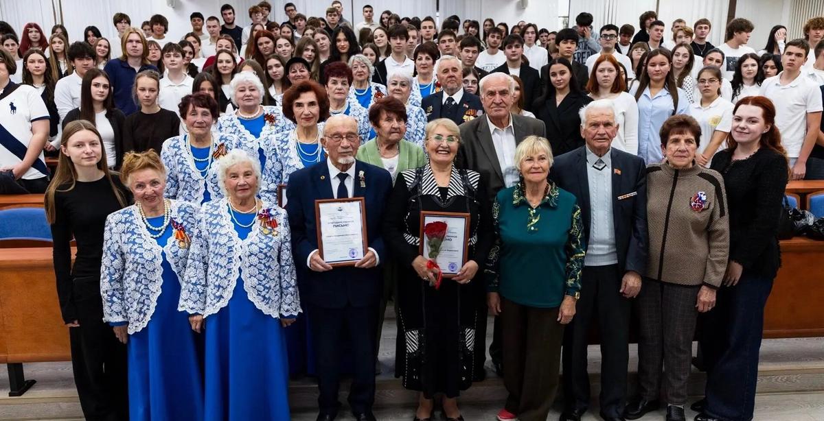 Мы желаем счастья всем!