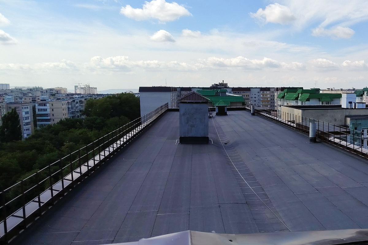 В Ставрополе отремонтировали крыши четырех многоэтажек