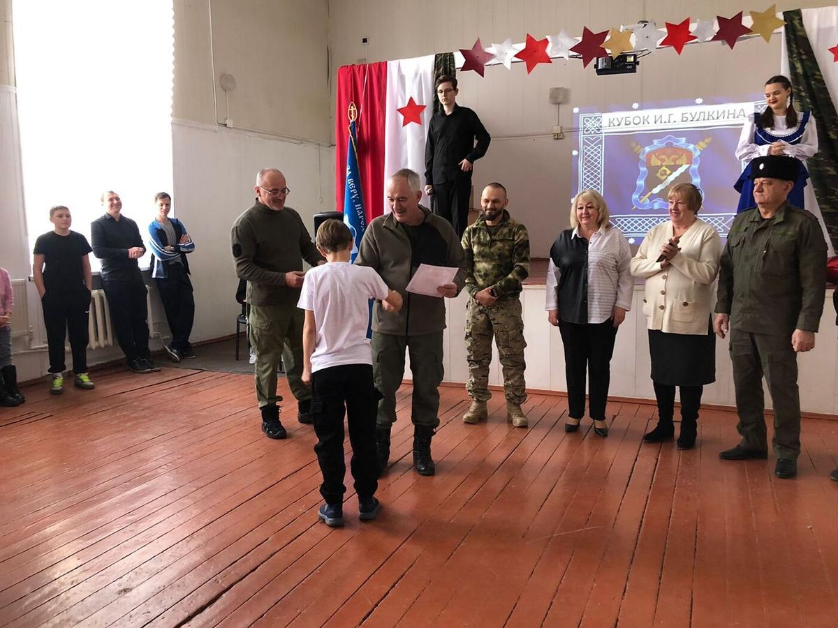 Патриотические занятия прошли для ставропольских казачат