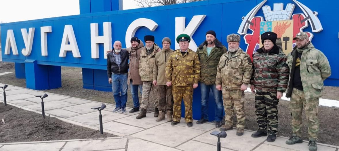 Новоалександровцы доставили гуманитарный груз в казачью бригаду «Терек»
