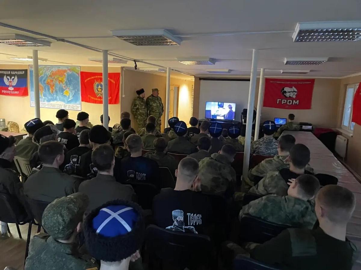Азы службы в Армии России узнали участники «Резерва Терека» в Солнечнодольске