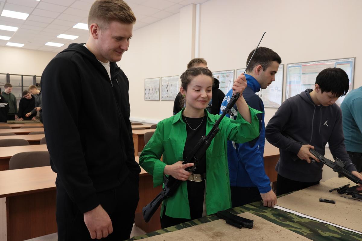 С патриотическим настроем в Центре Гусева Ставрополя прошел спортивный турнир