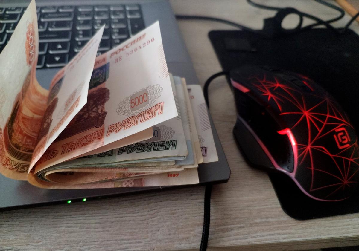 В Ставрополе вымогатель вынудил продать ноутбук