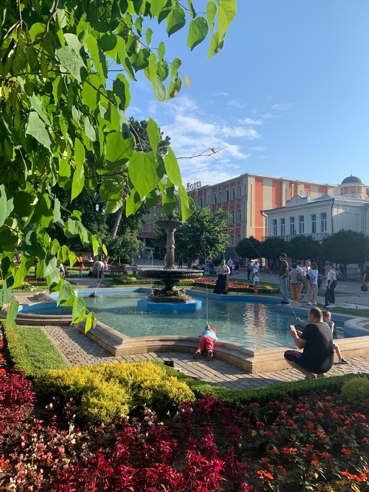 В Кисловодске курортный сбор помог преобразить сквер