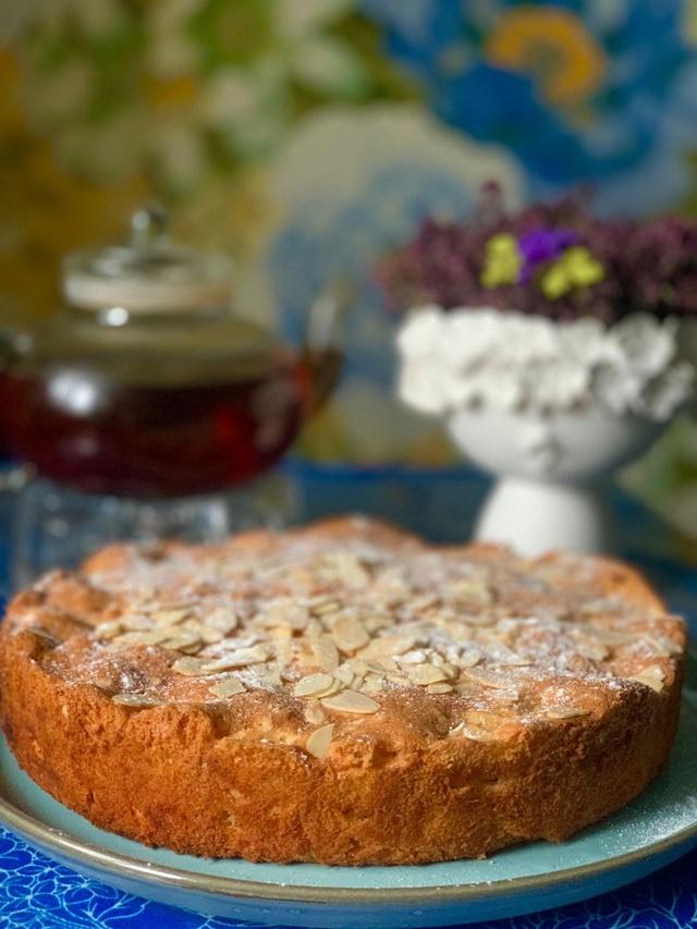 Шарлотка и общественное мнение