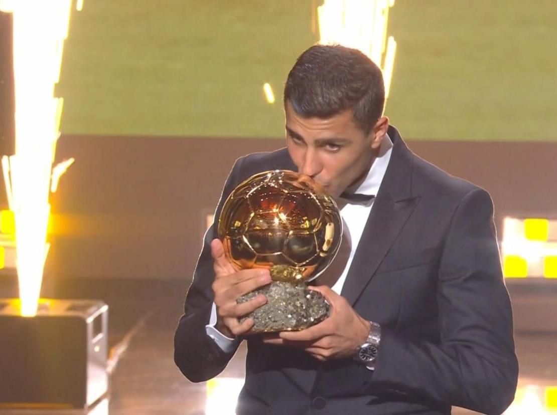 Футбол победил шоу! Пусть и на время…