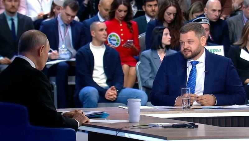 Военкор из Ставрополя стал соведущим Итогов года с Владимиром Путиным
