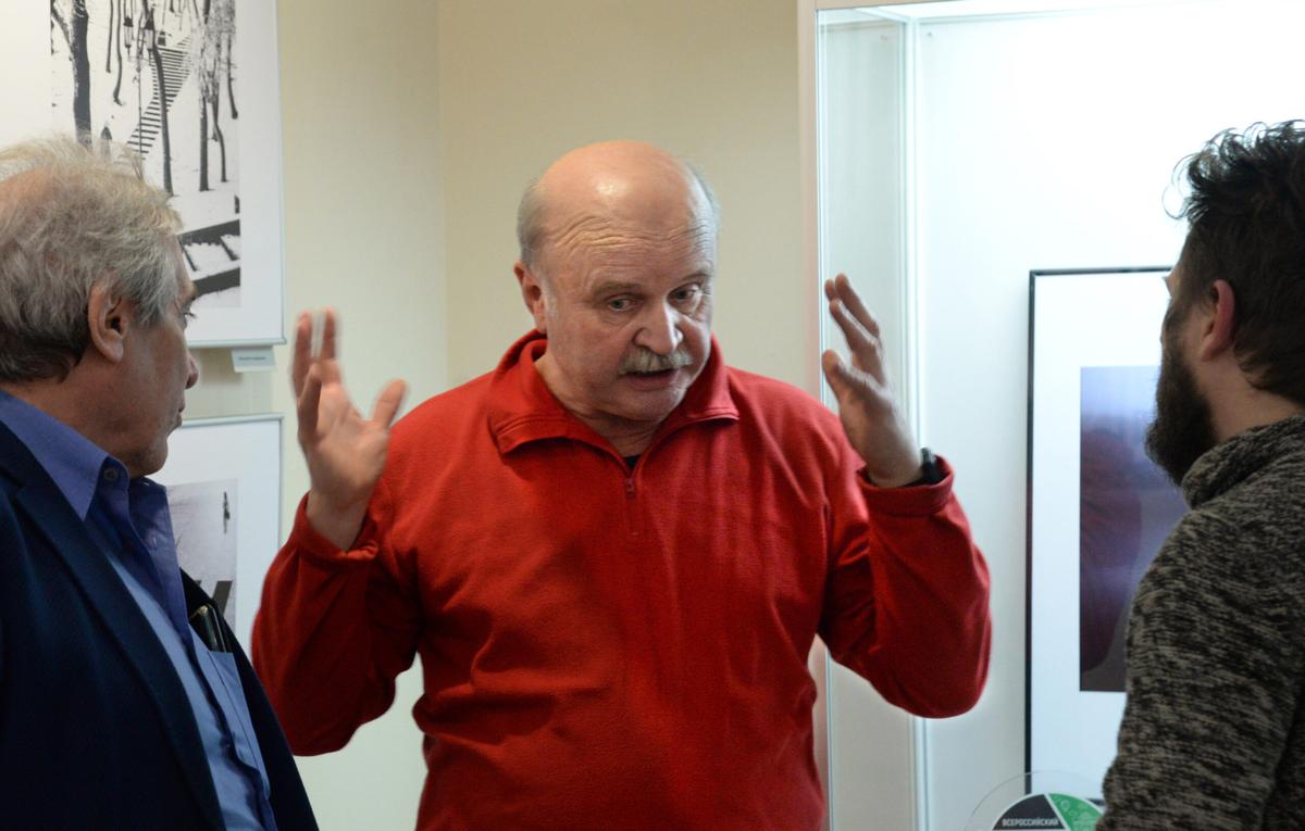 «Монохромная жизнь» Владимира Кривенко
