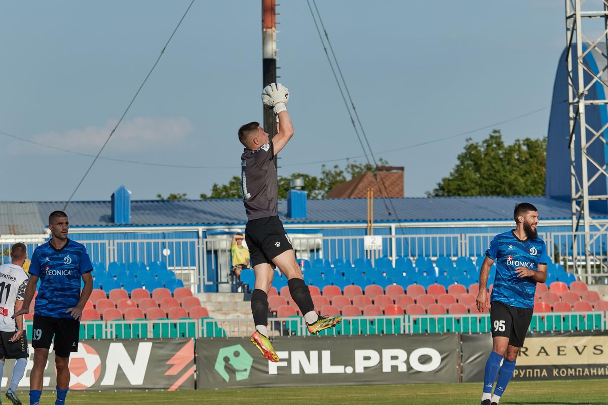 С паузы «динамовцы» вышли без очков