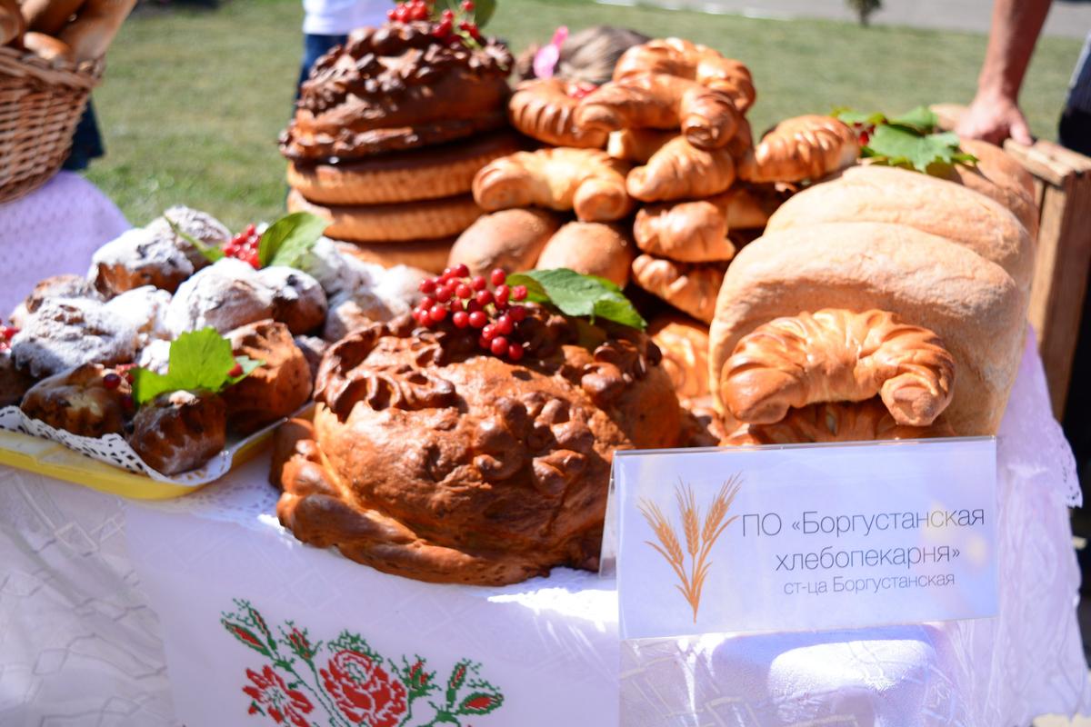 В Предгорье на юбилей станицы испекут 200-килограммовый каравай