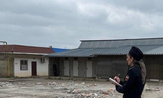 В Минводах за счет администрации снесли самострой