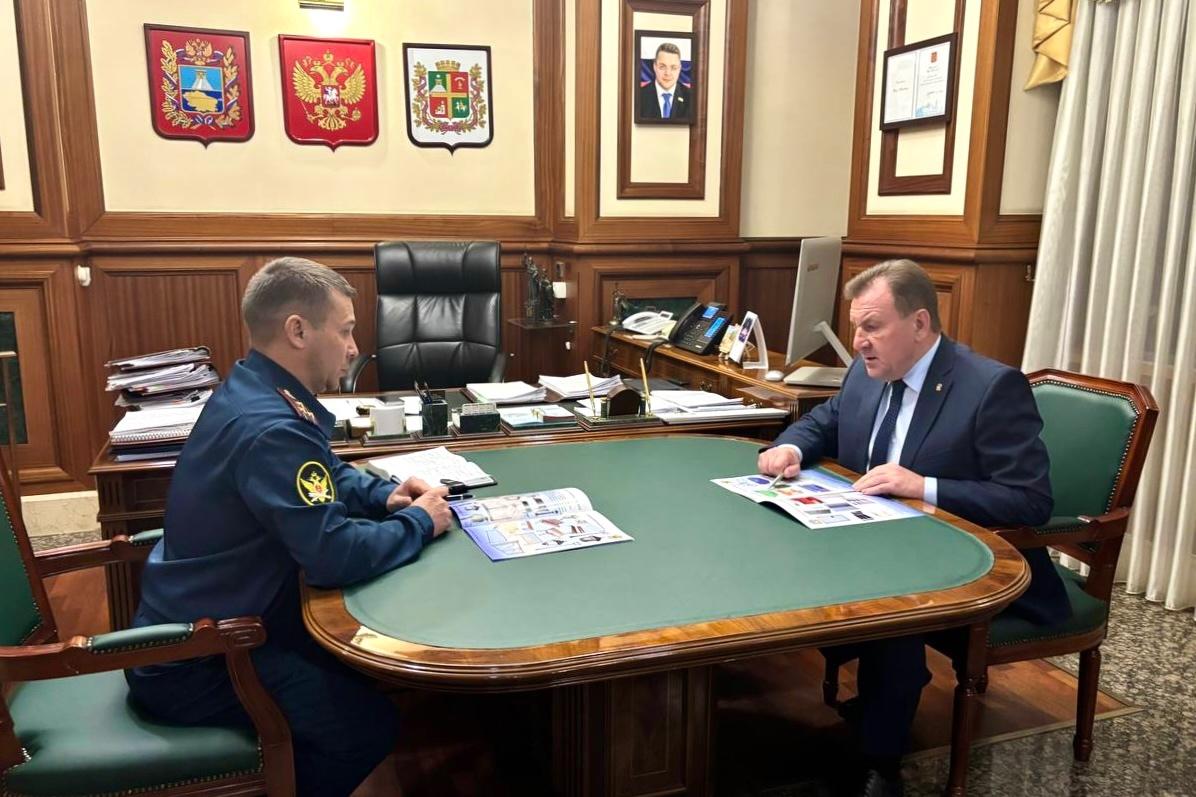 Мебель для школ Ставрополя изготовят осужденные