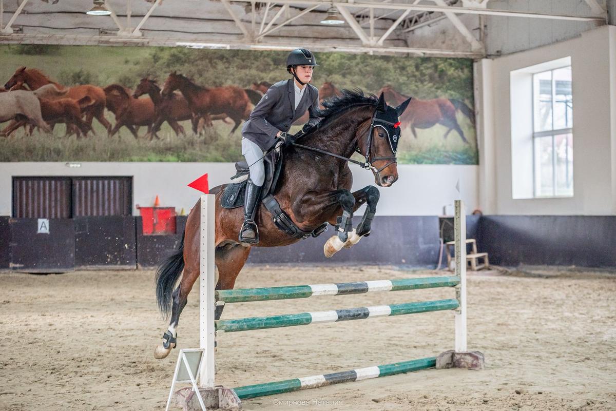Всадницы Ставрополя выиграли соревнования «Зимний кубок Терского конного завода»