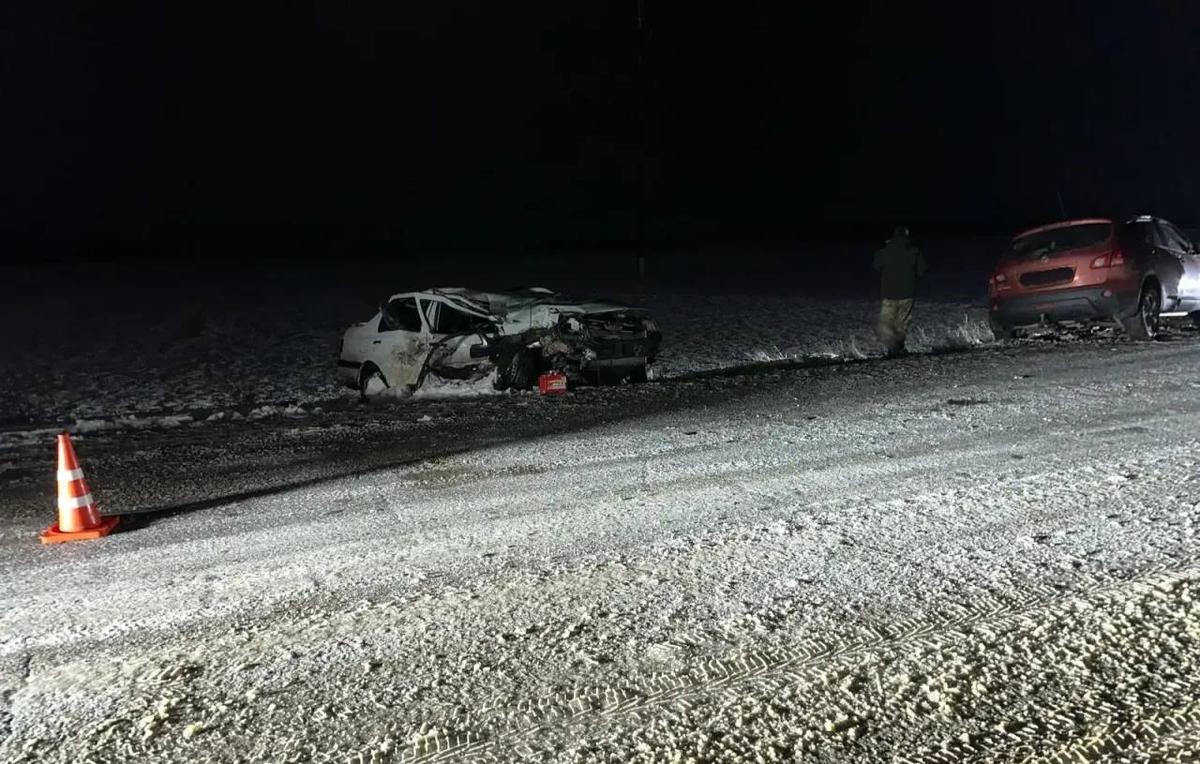 Водители и несовершеннолетний пассажир получили травмы в ДТП на Ставрополье