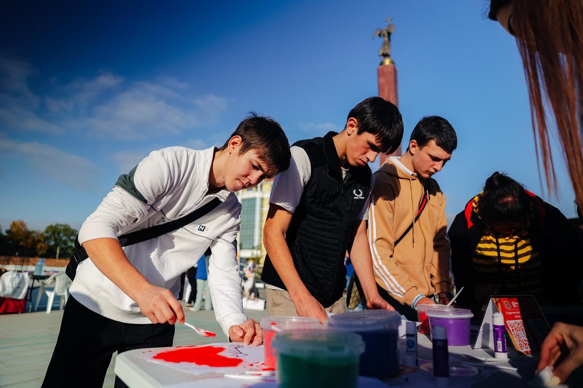 Более 800 социальных мероприятий провели в Ставрополе некоммерческие организации